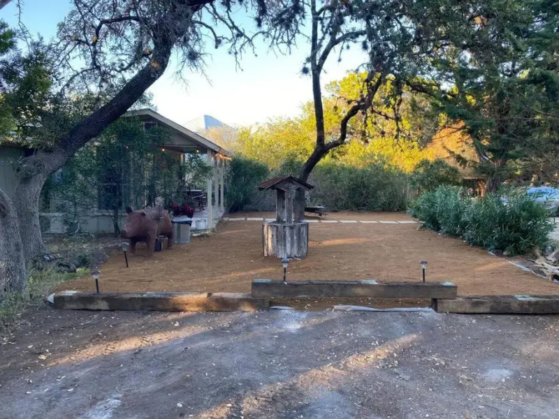 Cottage with Hot Tub and Pool Bandera, TX.