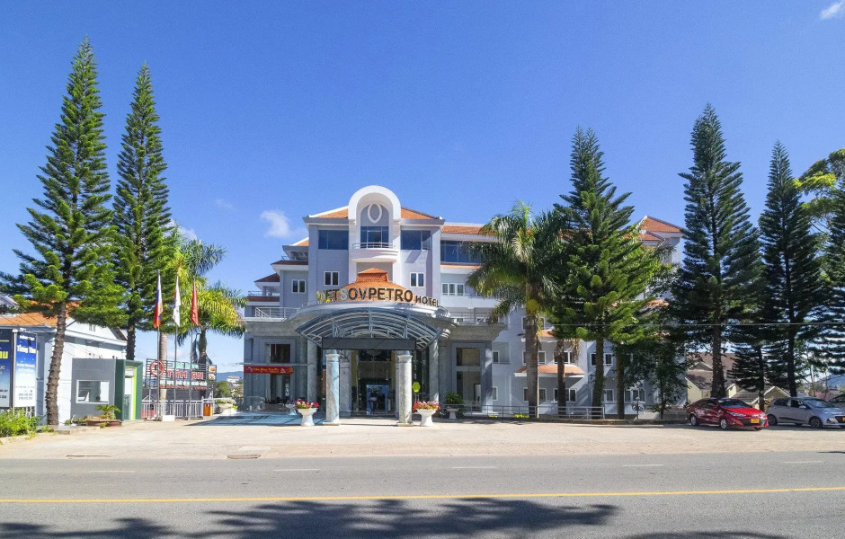 Vietsovpetro Hotel