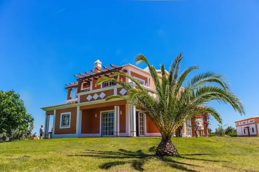 Colina Villas (duplicated -correct ID2750)