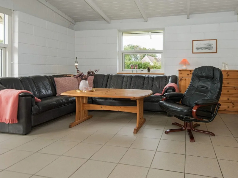 6 Person Holiday Home in Vemb