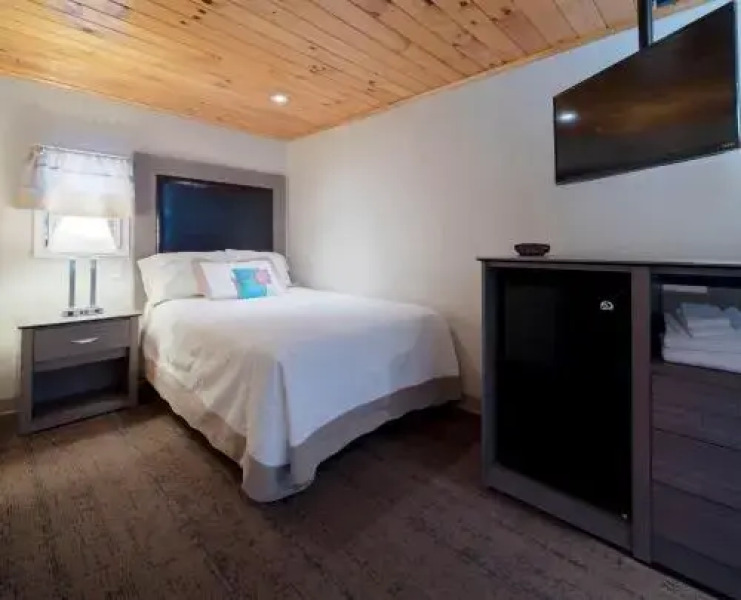 Alouette Sunrise Suites