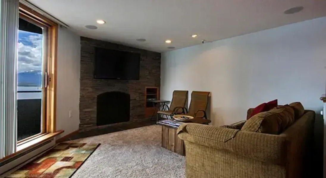 Marina Place by Summit Mountain Properties