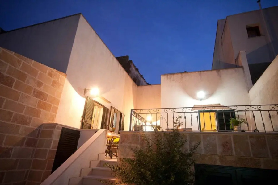 Villa With 4 Bedrooms in Specchia, With Enclosed Garden - 10 km From t