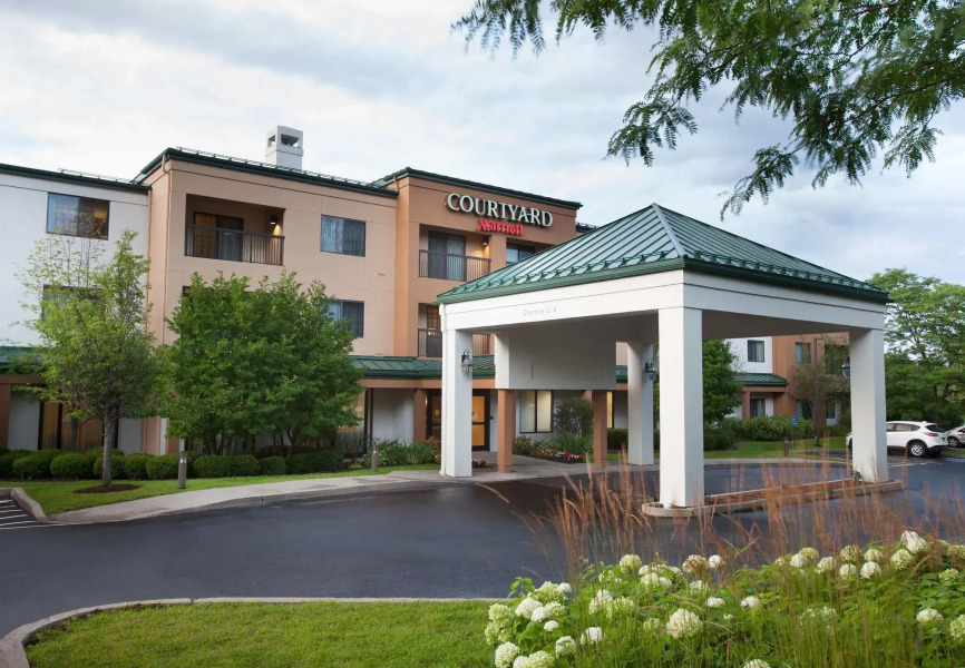 Courtyard by Marriott Burlington Williston