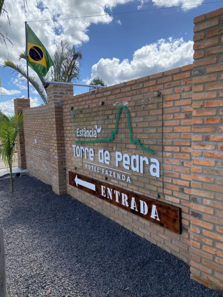 Hotel Fazenda Estancia Torre De Pedra