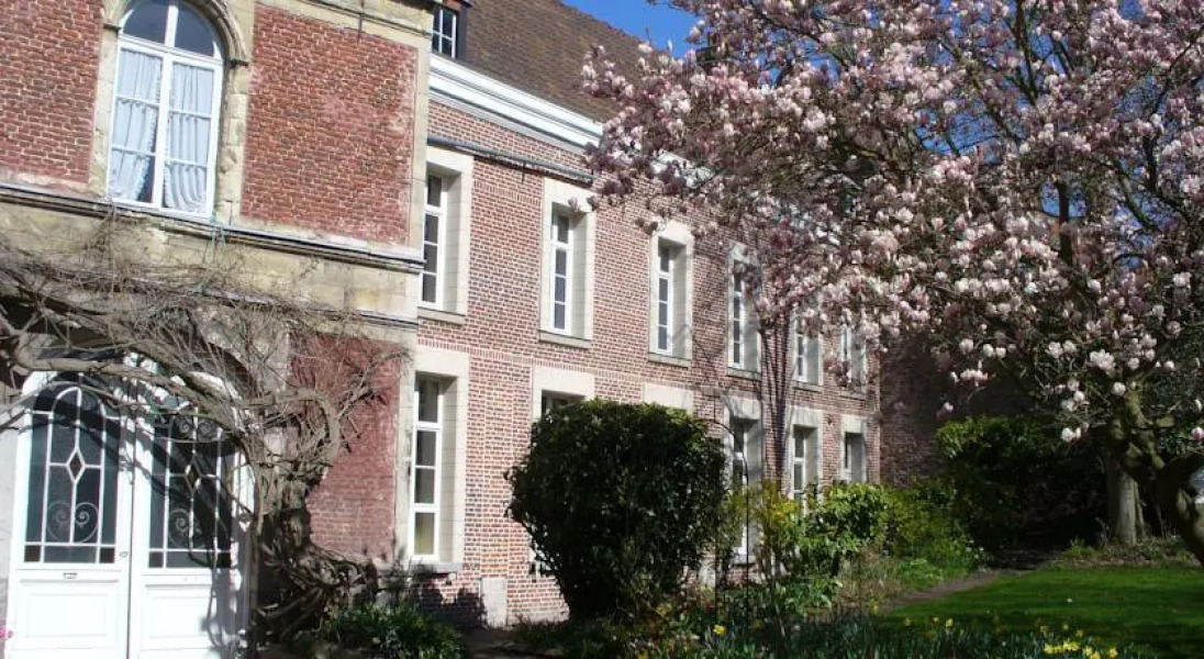 Maison DHôtes Du Théâtre