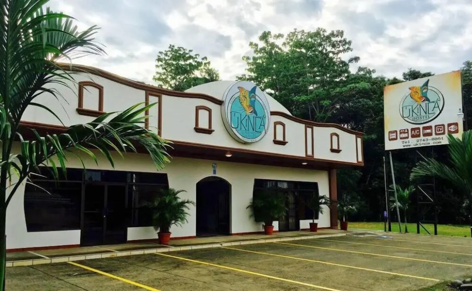 Ukinca Hostel