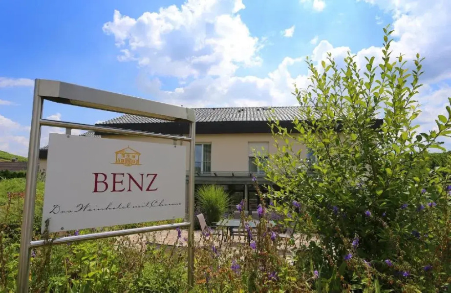 BENZ Weingut & Weinhotel