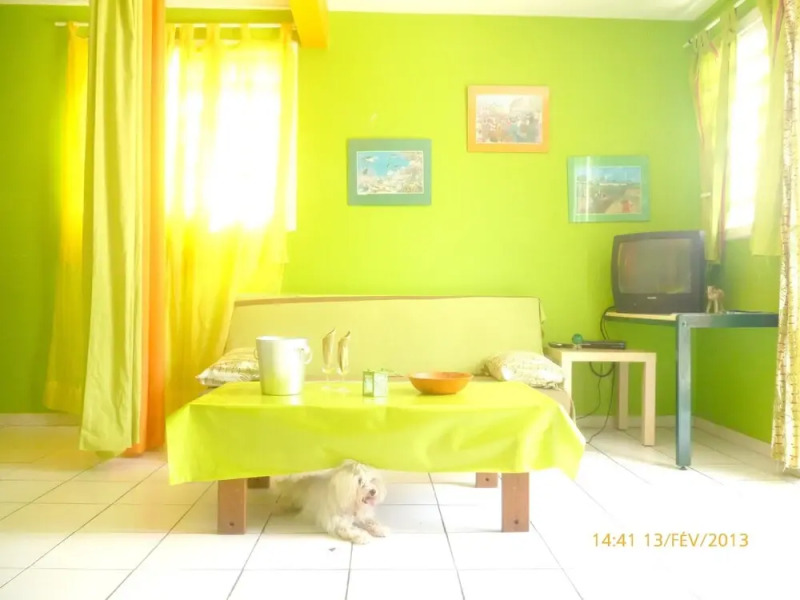 Studio in Marigot, With Wonderful sea View, Enclosed Garden and Wifi