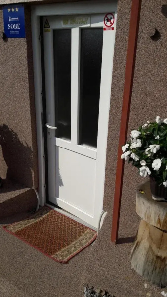 Apartments and Rooms Pavek