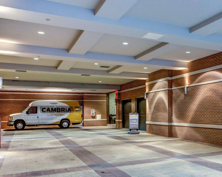 Cambria Hotel White Plains - Downtown