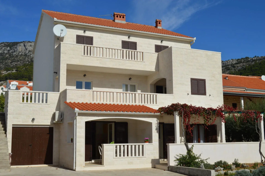 Apartment Frama - 3 apartments: A3 Lavanda  Bol, Island Brac