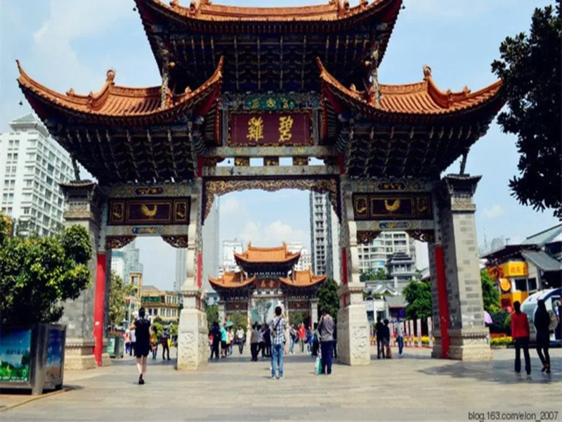 26 Life Hostel Kunming Dianchi Branch