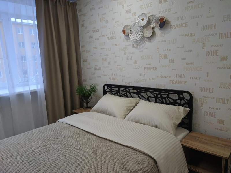 Огни города на улице Ленина 5