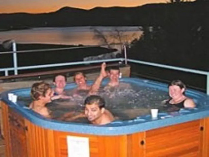 Snowy Valley - Hostel