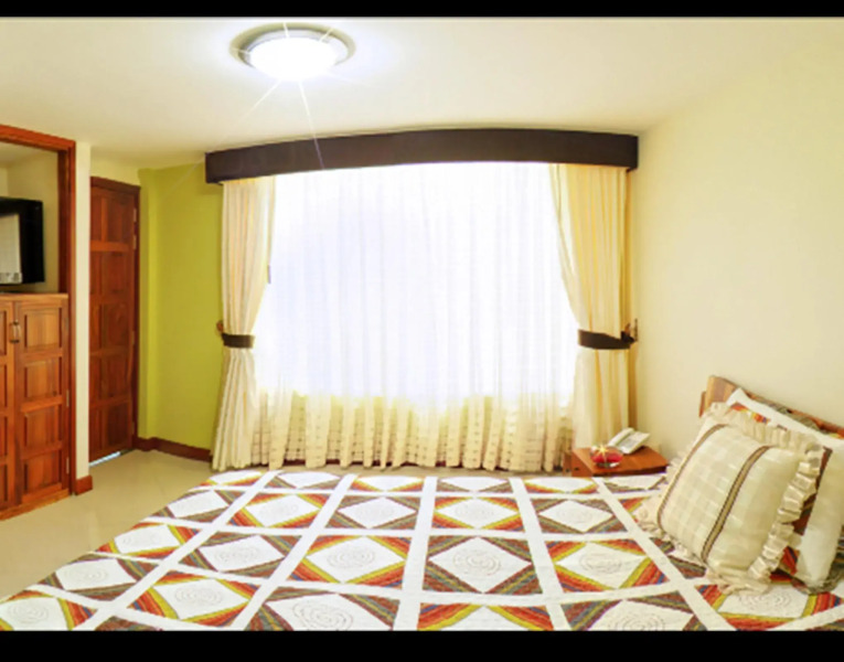 Apartahotel Vincent Suites