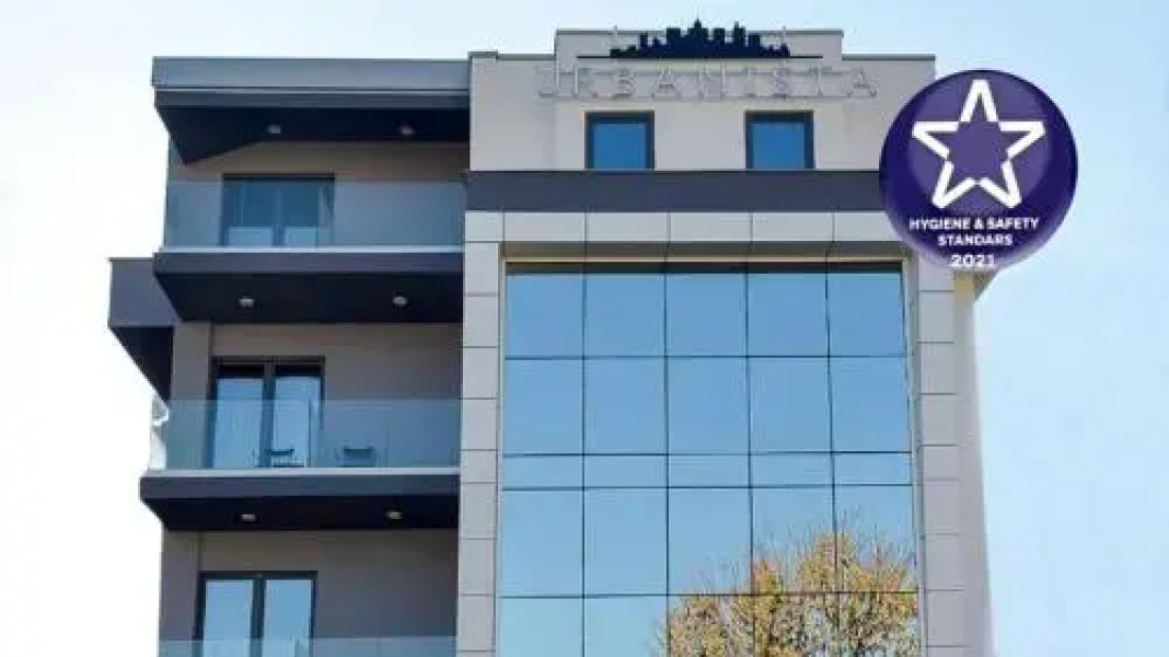 Urbanista Hotel And Bar