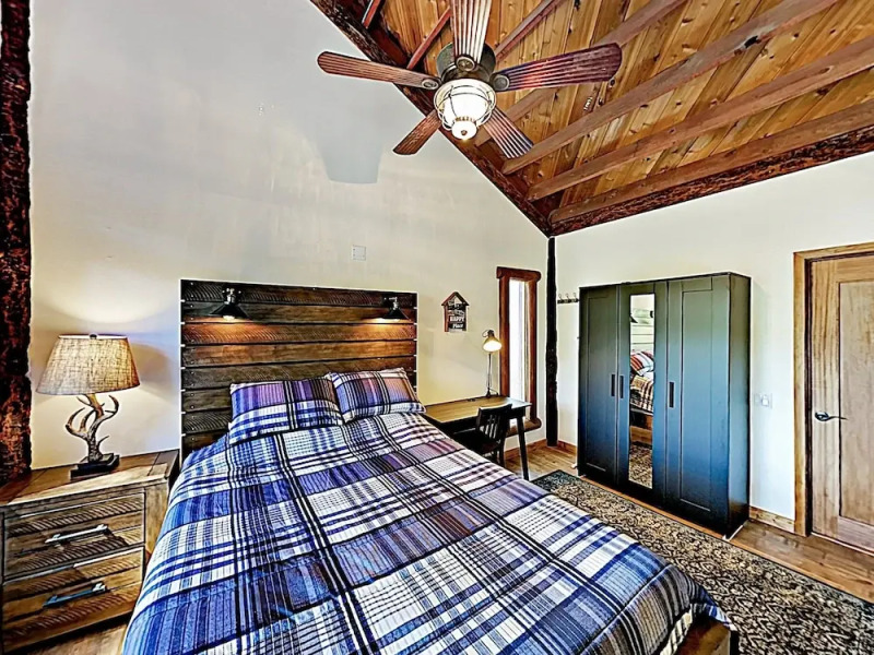 1370 Lake Arrowhead - 3 Br Home