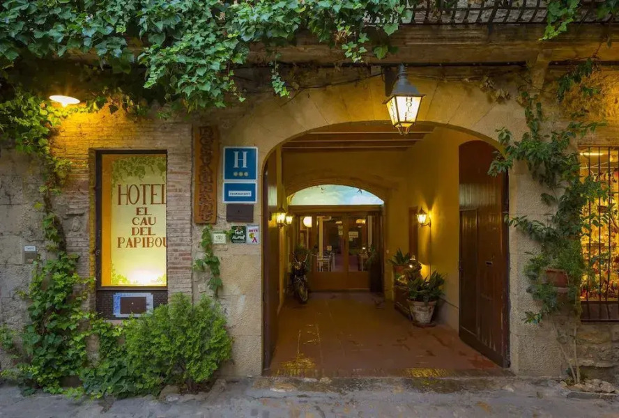 Hotel el Cau del Papibou