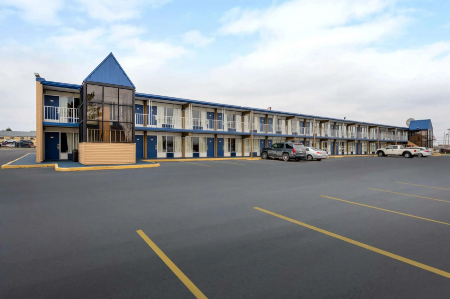 Days Inn by Wyndham Perrysburg/Toledo