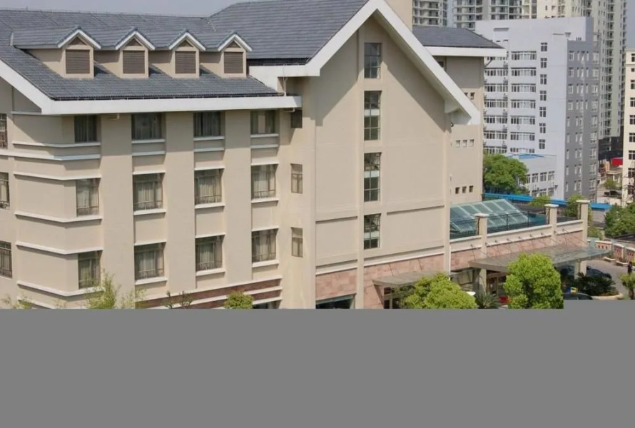 Yichang Guobin Garden Hotel