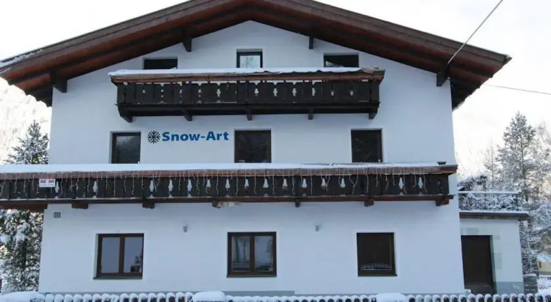 Appartementhaus Snow-art