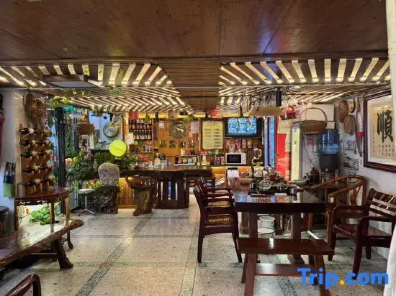 Lingshan Qichang Homestay