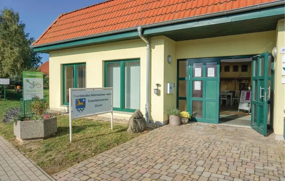 Amazing Home in Zierow OT Poeler Drift With 2 Bedrooms, Sauna and Wifi