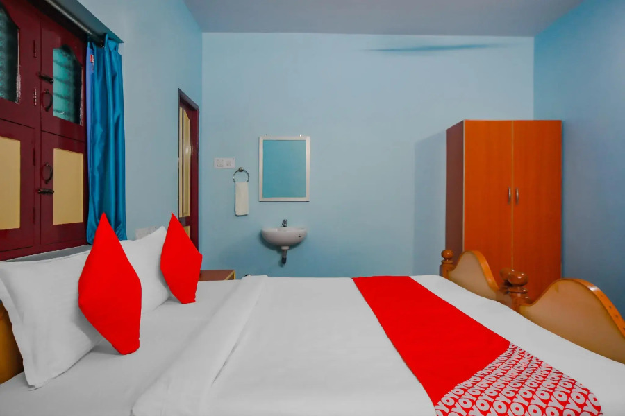 OYO 77797 SR Residency