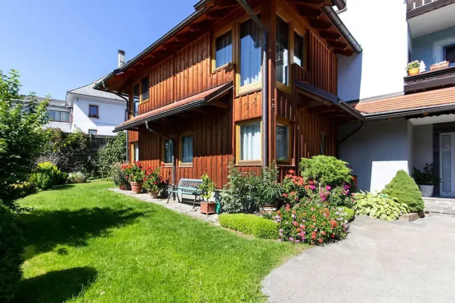 Chalet in Kreischberg Near Hiking Trails