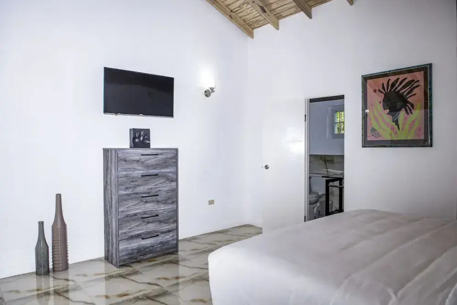 Pulse Suites at Villa Ronai