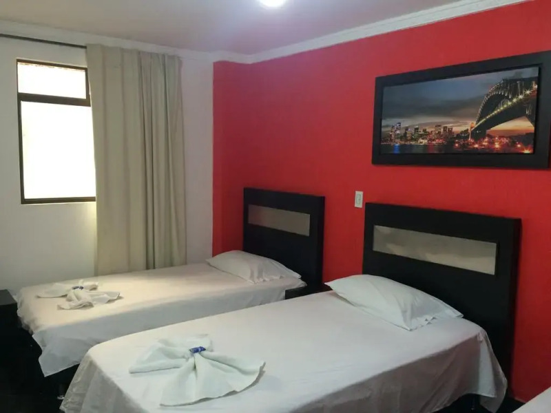 Ayenda 1225 Hotel Praga Medellin