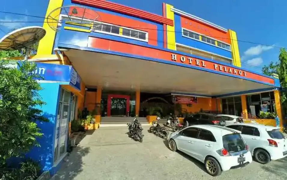 Hotel Pelangi