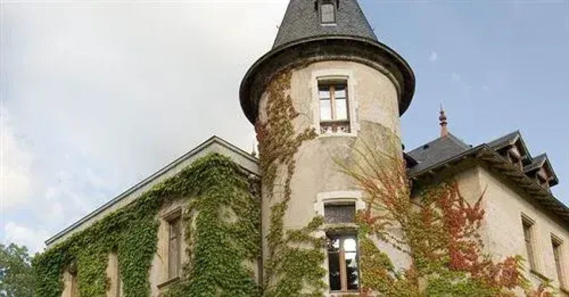 Château de la Tour de Puits