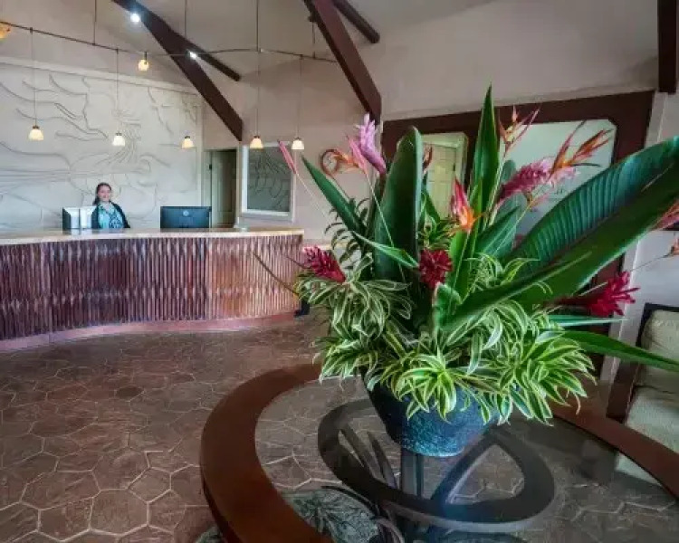 Club Wyndham The Cliffs Club - 5 Nights, Princeville, USA