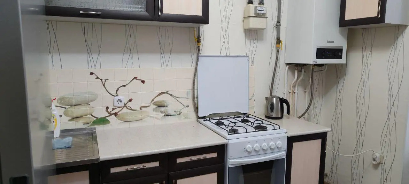 Версаль на улице Николая Смирнова 6