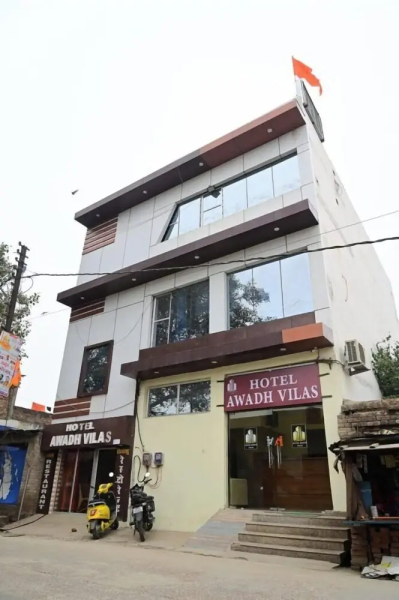 Hotel Awadh Vilas