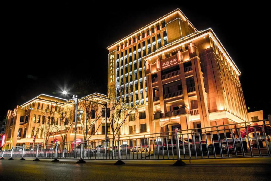 Licheng Ruixuan Hotel (Lingshi Xinjian East Street)