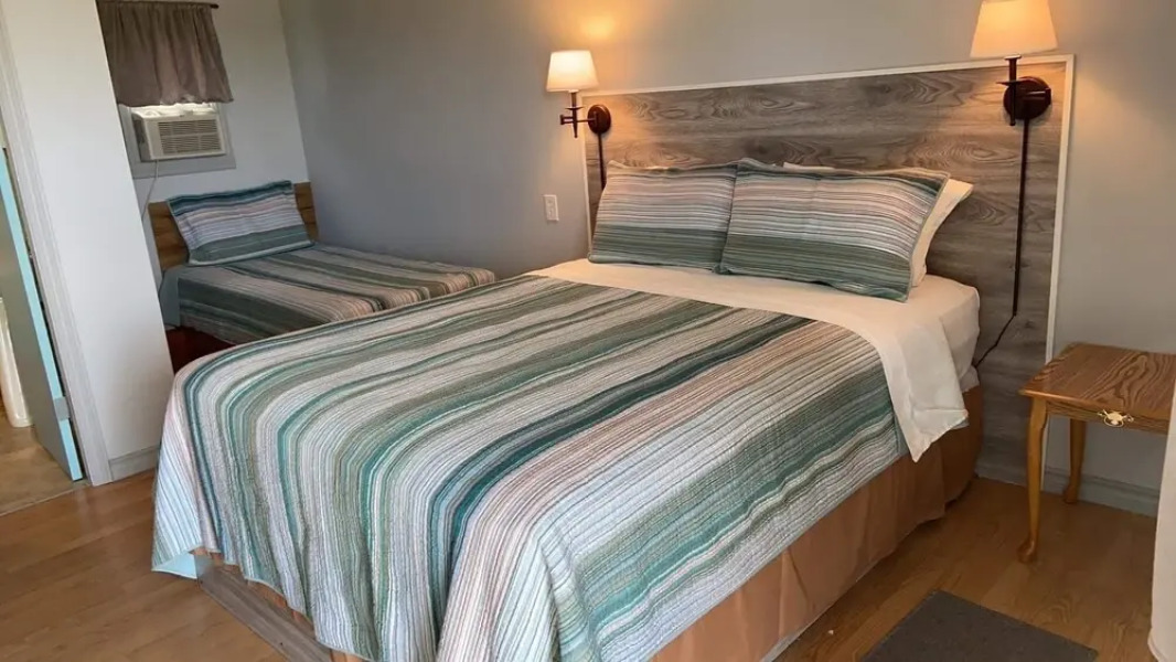 Jemseg Lakeview Motel