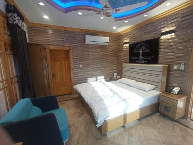 Rahat Luxury Guest House