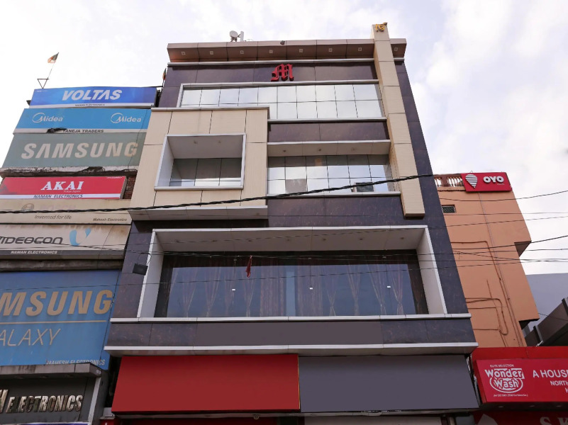 OYO 5851 Mehfil Hotel