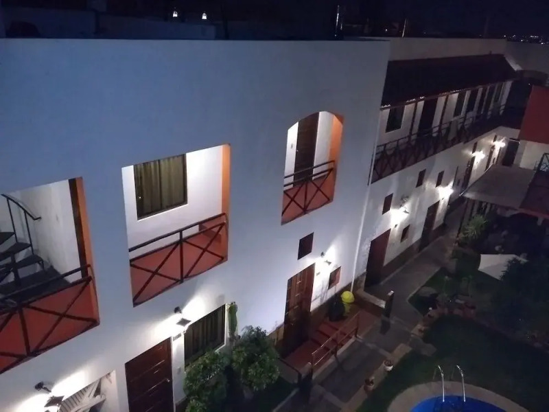 H La Casa de Leonardo