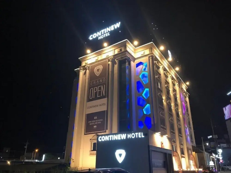 Continew Hotel