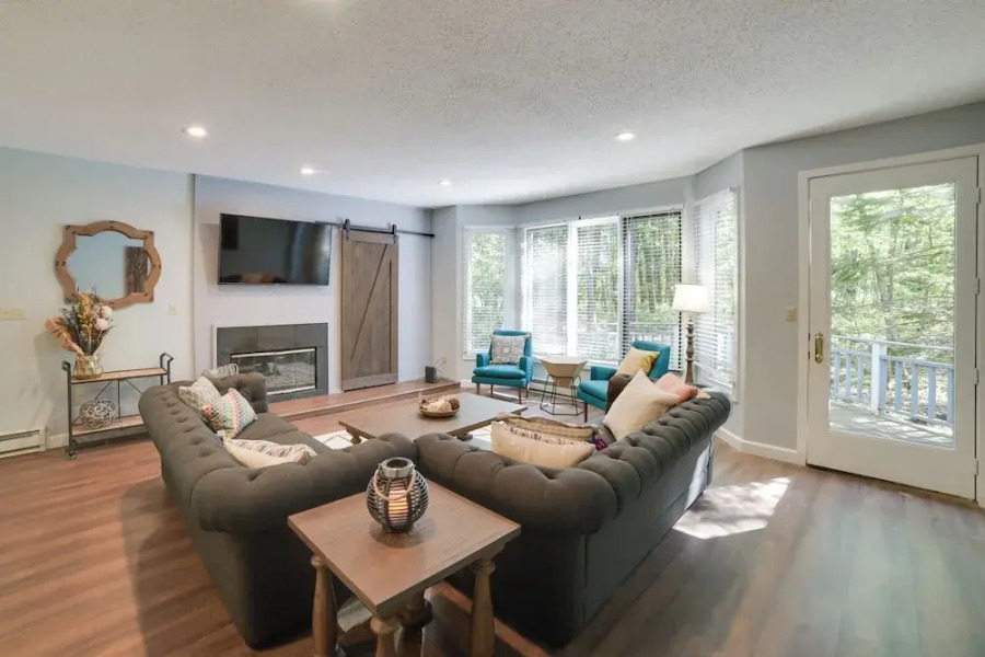 Lovely Condo w/ Deck, 1 Mi to Wintergreen Resort!