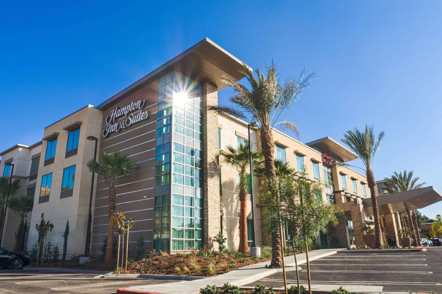 Hampton Inn & Suites Mission Viejo
