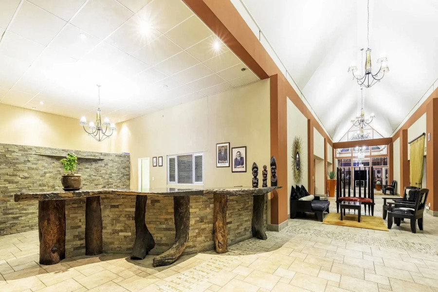 Protea Hotel by Marriott Zambezi River Lodge