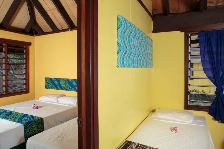 Funky Fish Beach & Surf Resort - Hostel