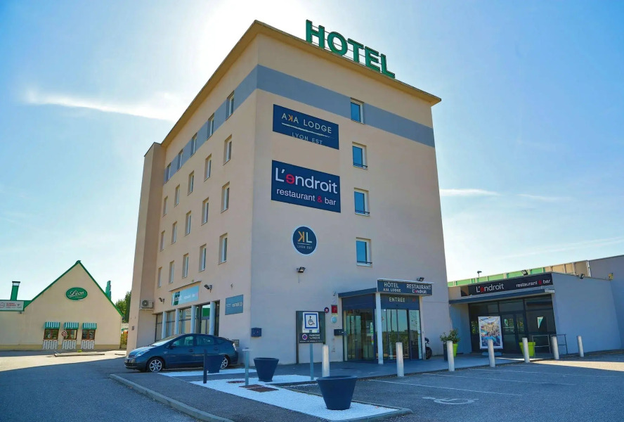 Aka Lodge Lyon Eurexpo Arena Stadium