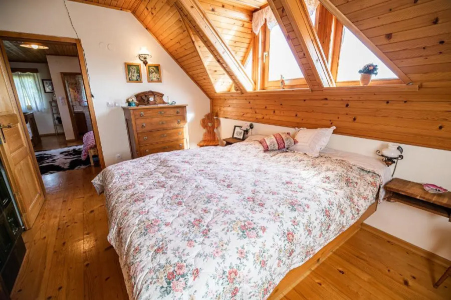 Authentic Countryside Villa With Hot tub