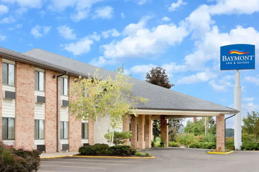 Baymont Inn & Suites Zanesville